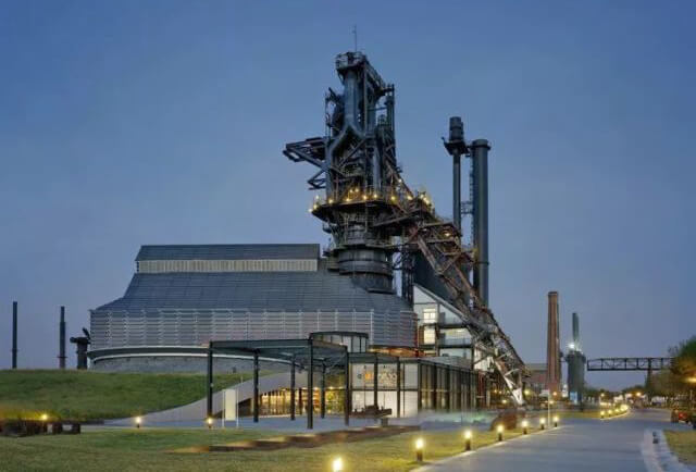 华东悬浮鼓风机案例-辉县市***业有限公司