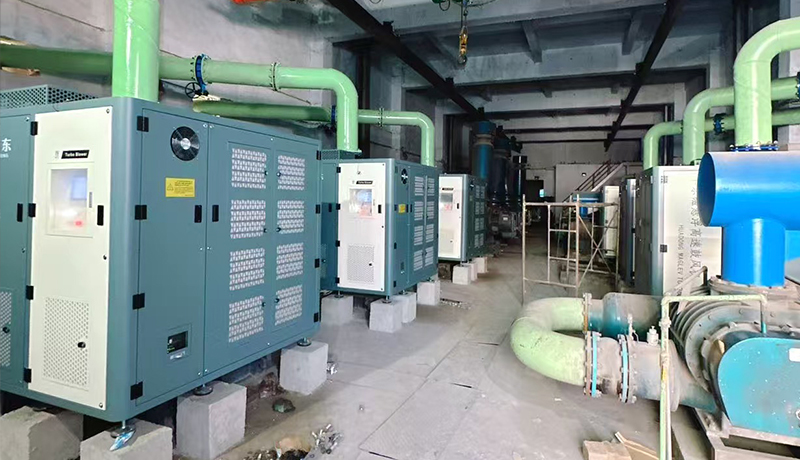 华东磁悬浮离心鼓风机赋能现代化工厂绿色升级